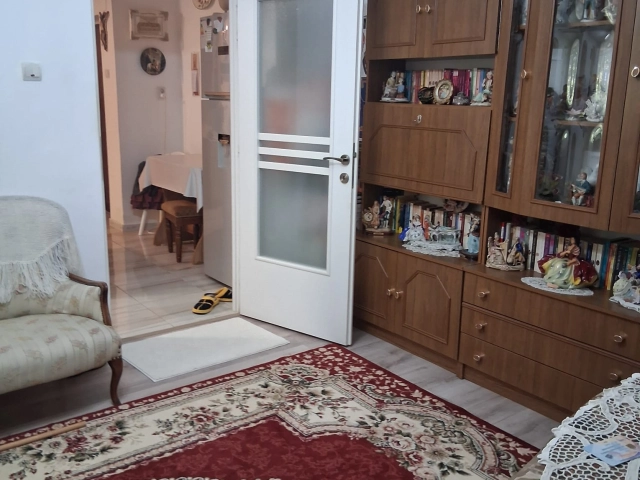 Apartament 3 camere - Tudor Vladimirescu